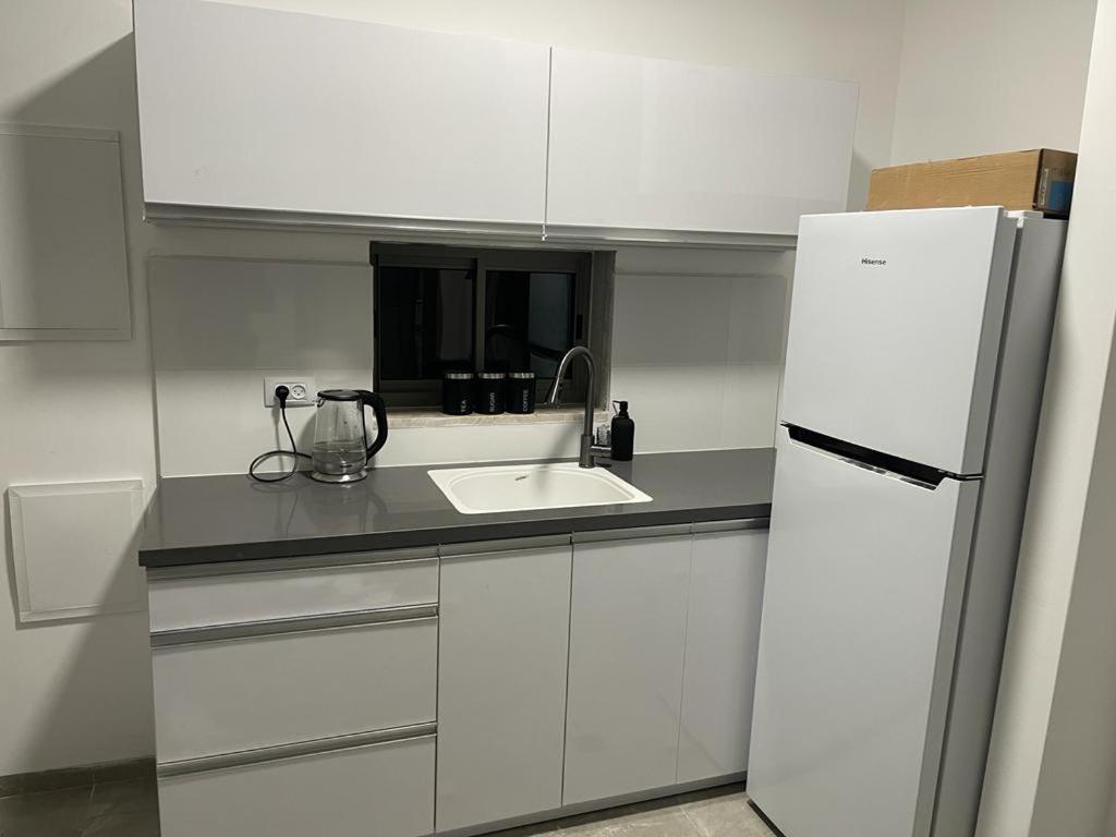 פסגת יובלים Apartment Qiryat Shemona Exterior foto